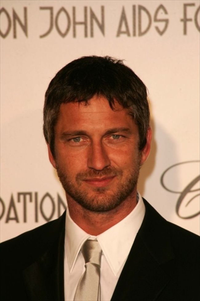 Gerard Butler8692_GERARD BUTLER12