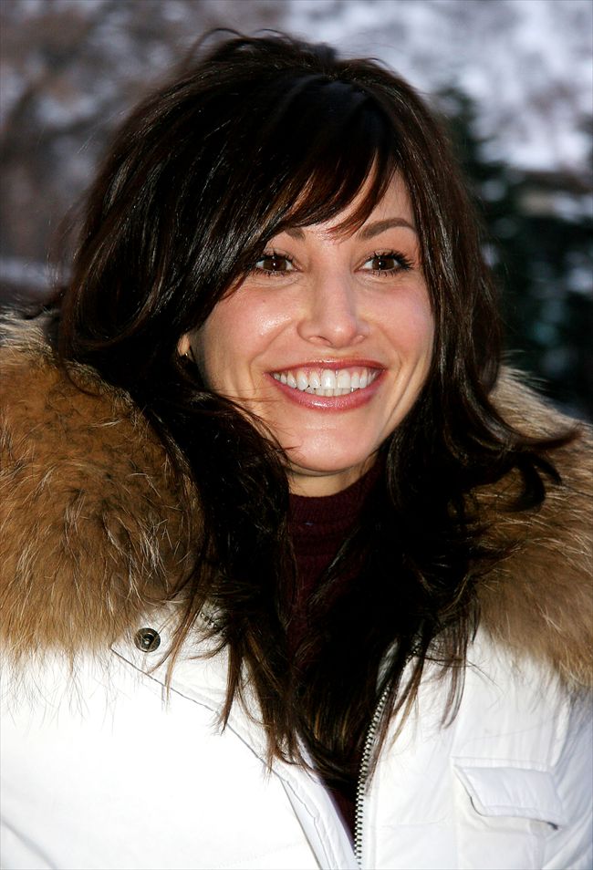 Gina Gershon8731_08553481