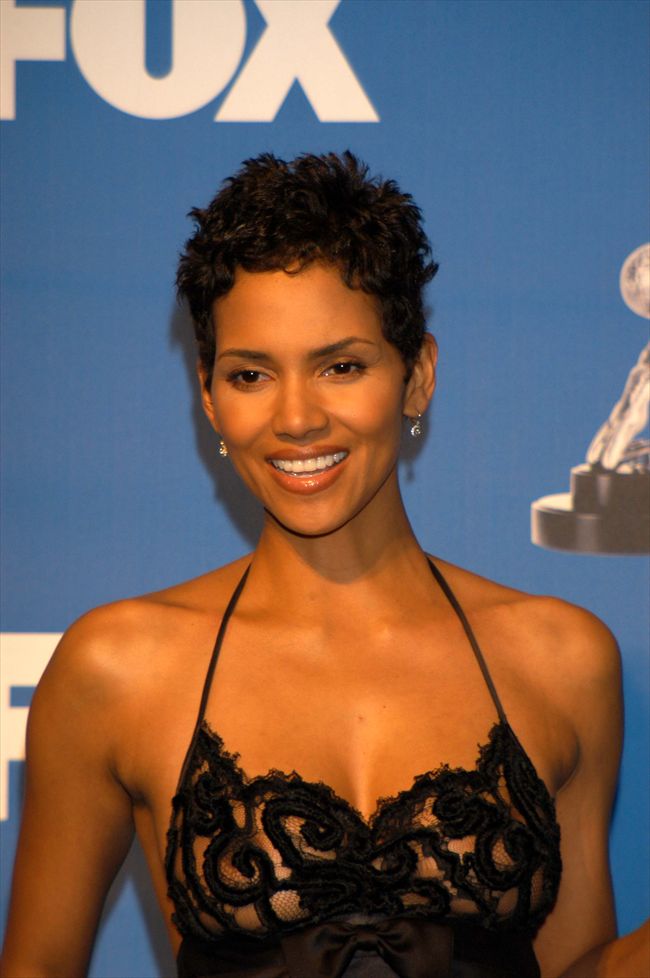 Halle Berry9274_Halle Berry・p16174