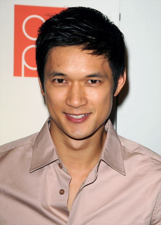 Harry Shum Jr9371_1119G08_DX029_H