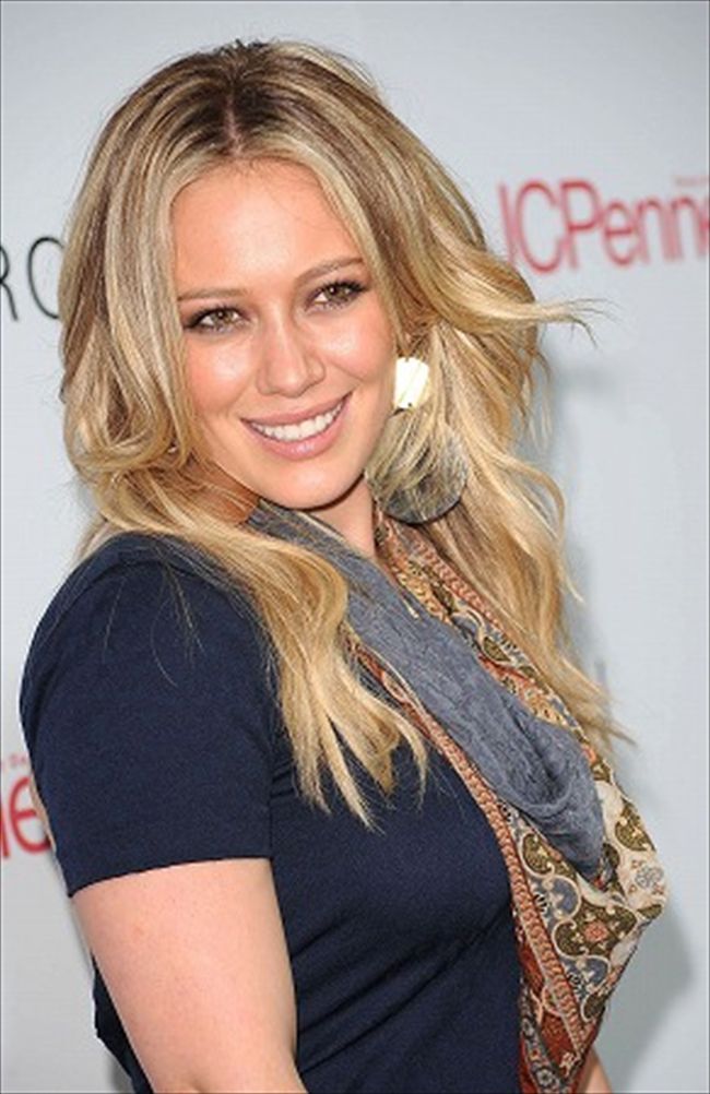 Hilary Duff9809_0920AGG_KH042_H