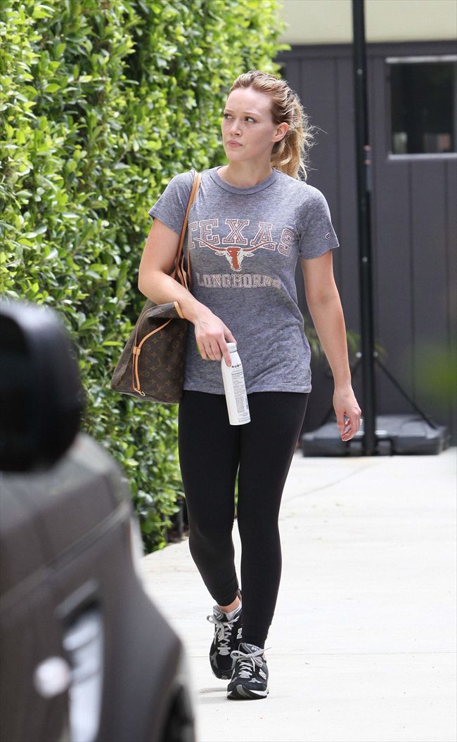 Hilary Duff9824_18261098