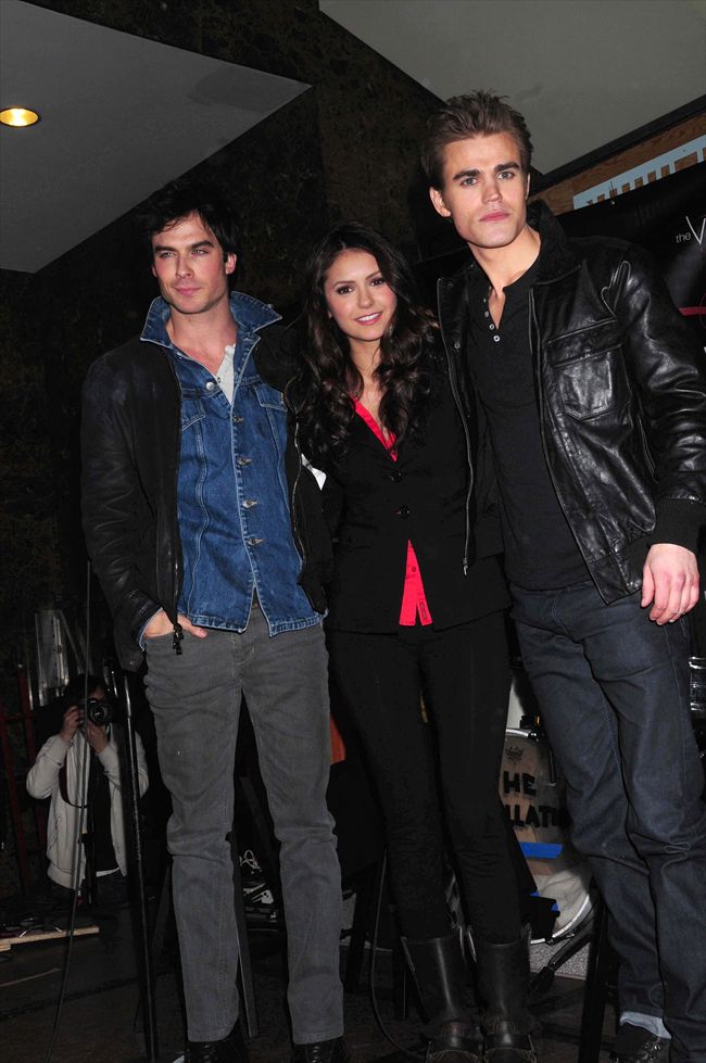Ian Somerhalder10049_69717173