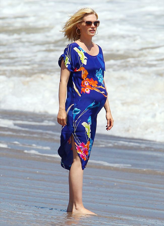 January Jones10682_7514599