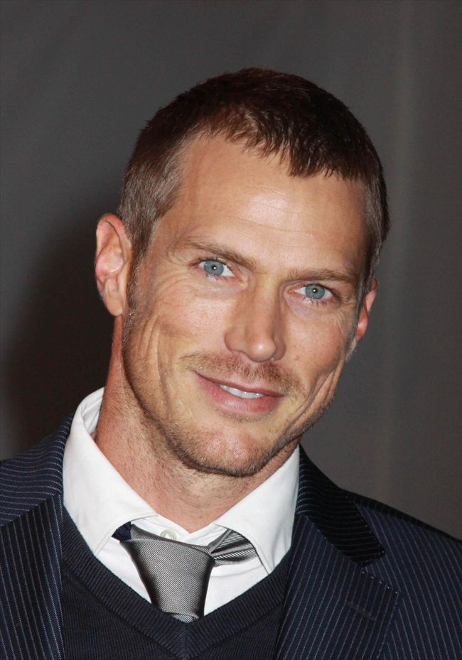 Jason Lewis10754_13619112