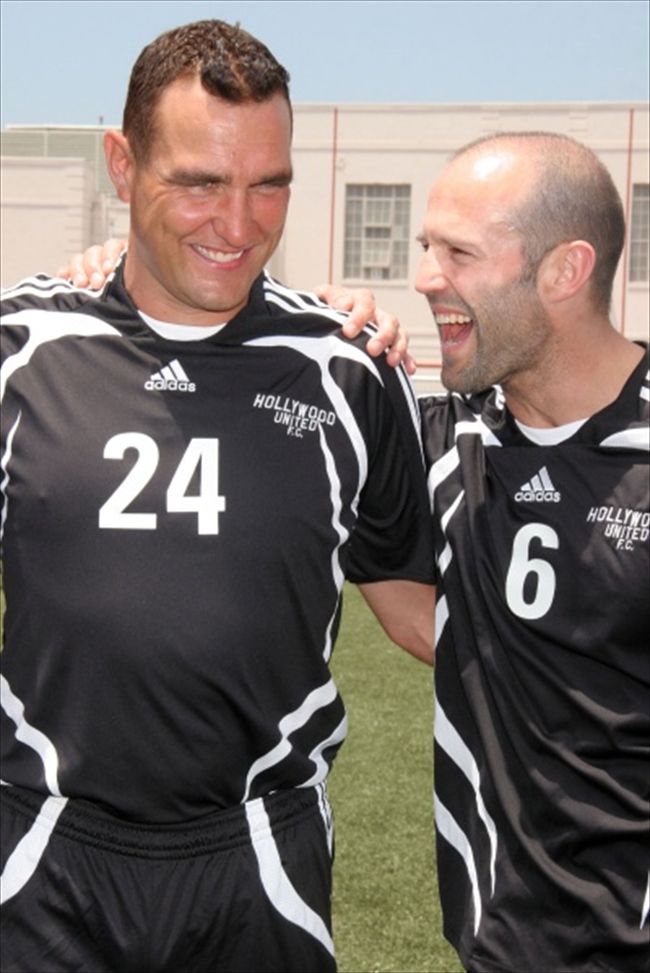 Jason Statham10812_Vinnie Jones and Jason Statham