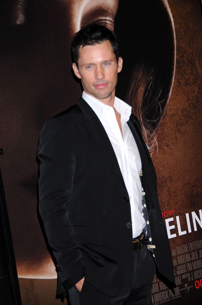 Jeffrey Donovan10935_Jeffrey Donovan1