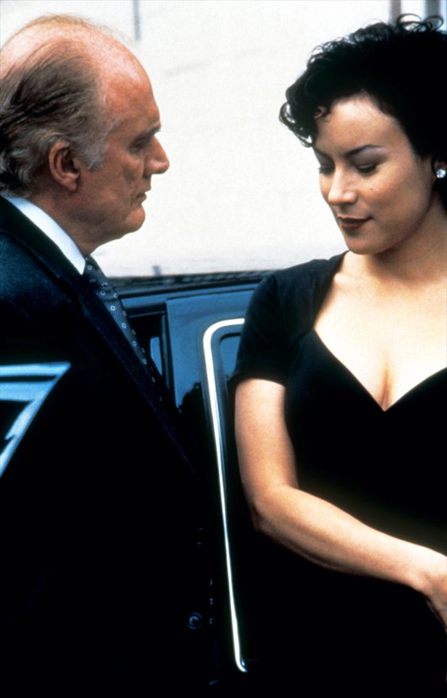 Jennifer Tilly11503_MCDBOUN_EC044_H
