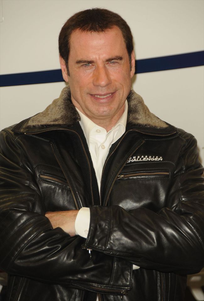 John Travolta12443_1120S02_DX012_H