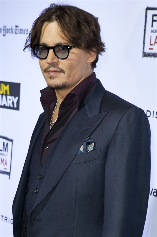 Johnny Depp12556_1113O04_QW029_H