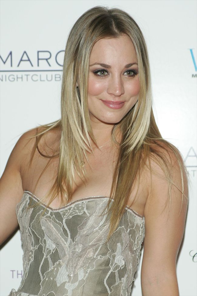 Kaley Cuoco13510_1124S02_JO033_H