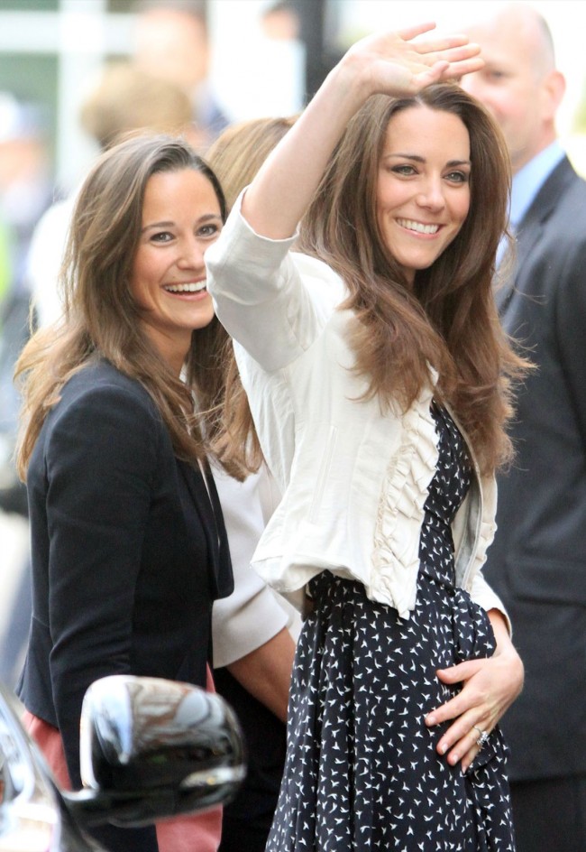 Kate Middleton13849_20110428_jus_d75_379