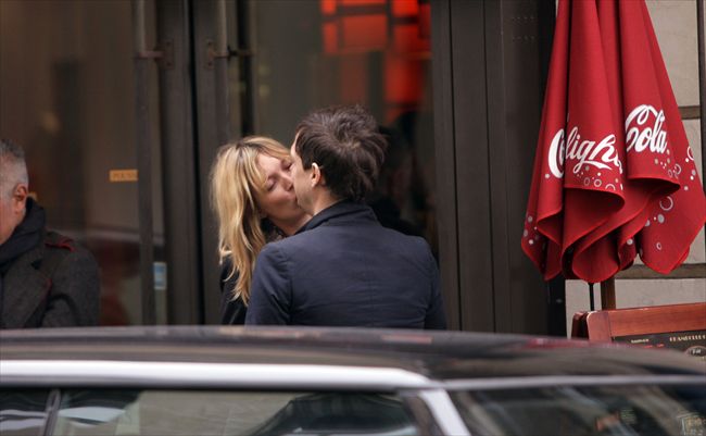 Kate Moss13862_aflo_200803191209064