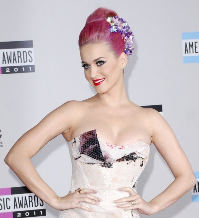 Katy Perry14291_1120N12_UH035_H