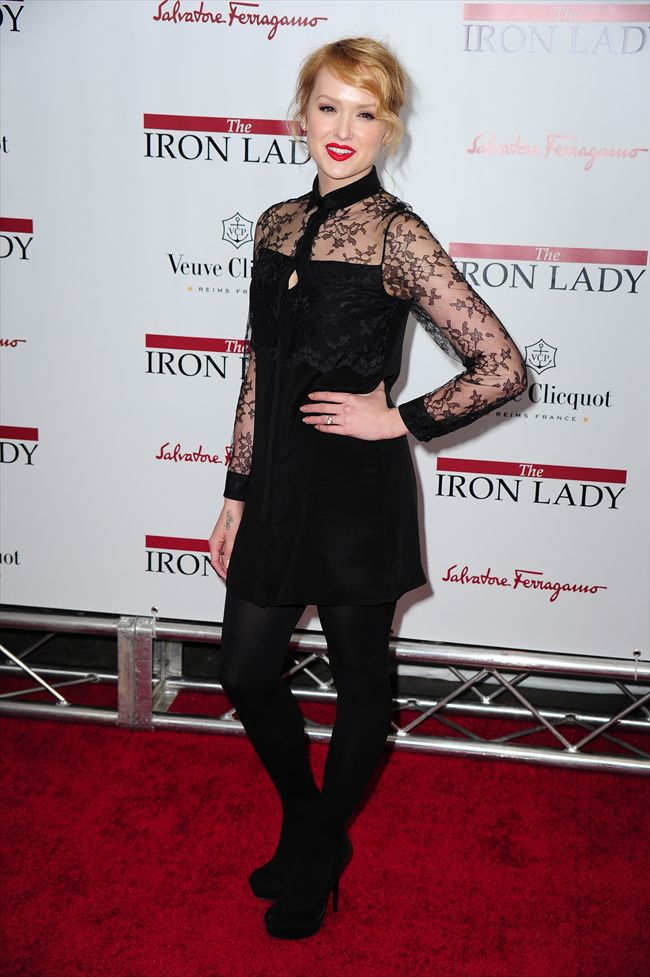 Kaylee DeFer14323_1113D02_XX005_H