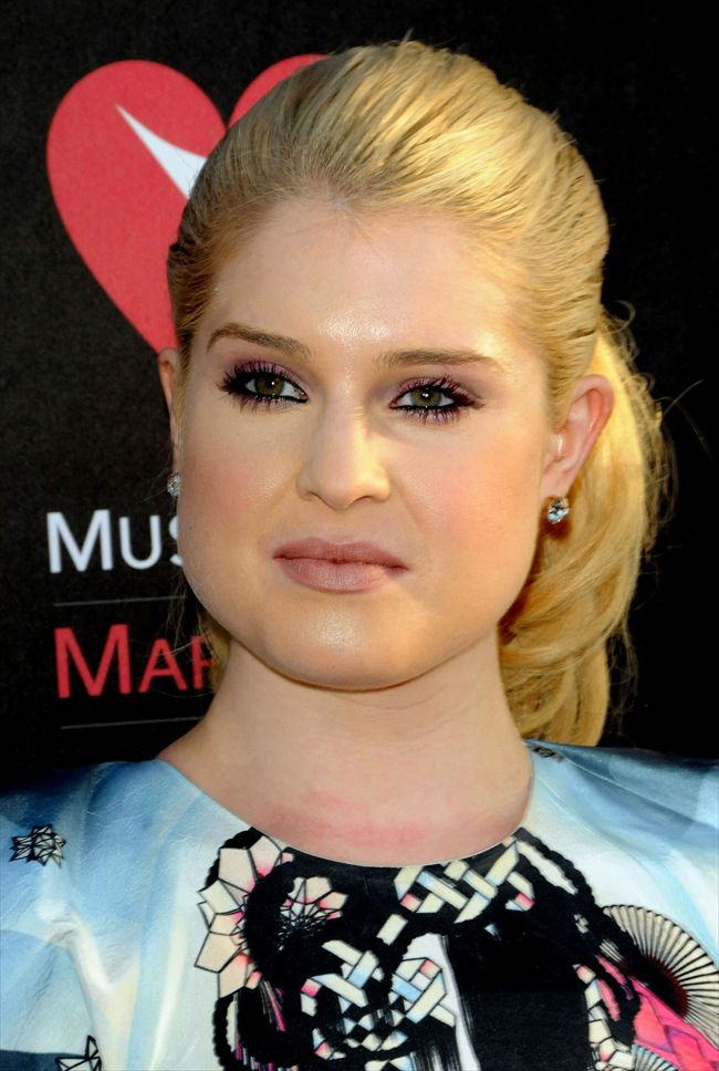 Kelly Osbourne14586_1122G04_DX020_H