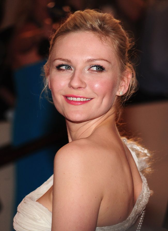 Kirsten Dunst14964_1003MYM_XX176_H