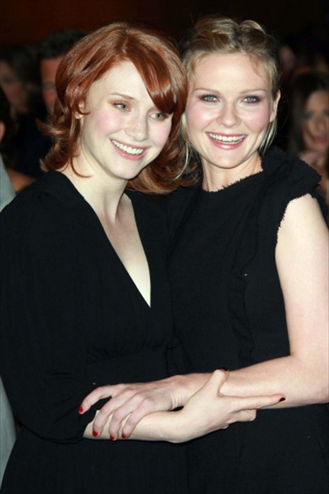Kirsten Dunst14982_Bryce Dallas Howard and Kirsten Dunst