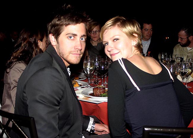 Kirsten Dunst14984_JAKE GYLLENHAAL_DUNST2