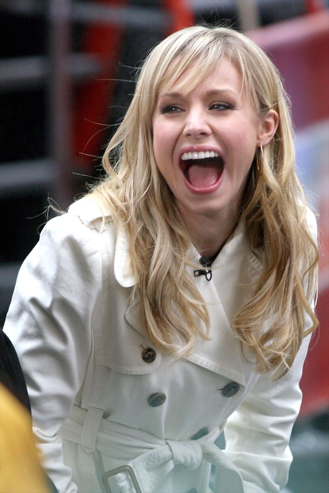 Kristen Bell15055_0719NVA_JY005_H