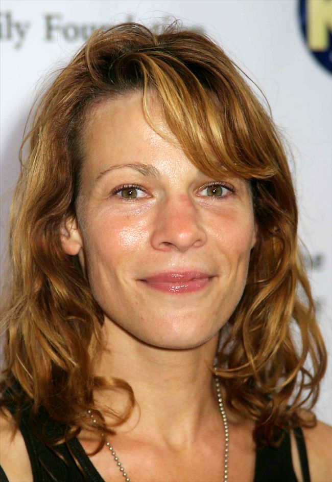 Lili Taylor15863_07960285