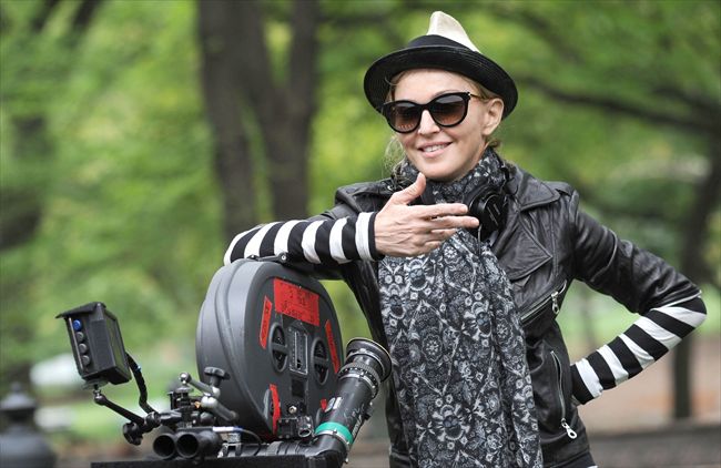 Madonna16620_1017SPE_KH054_H