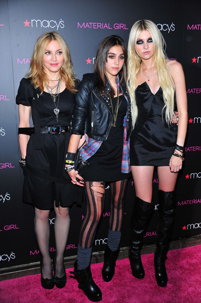 Madonna16649_aflo_MBZA111116