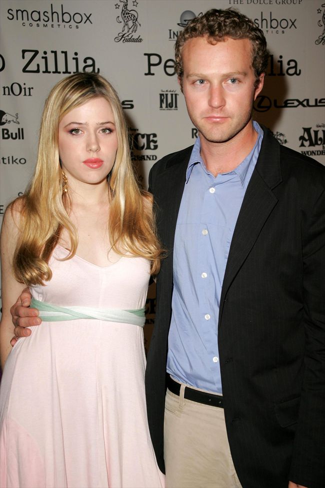 Majandra Delfino16753_Majandra Delfino&Devon Gummersall