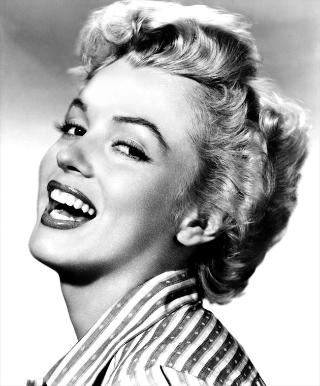 Marilyn Monroe16982_MBDCLBY_EC034_H