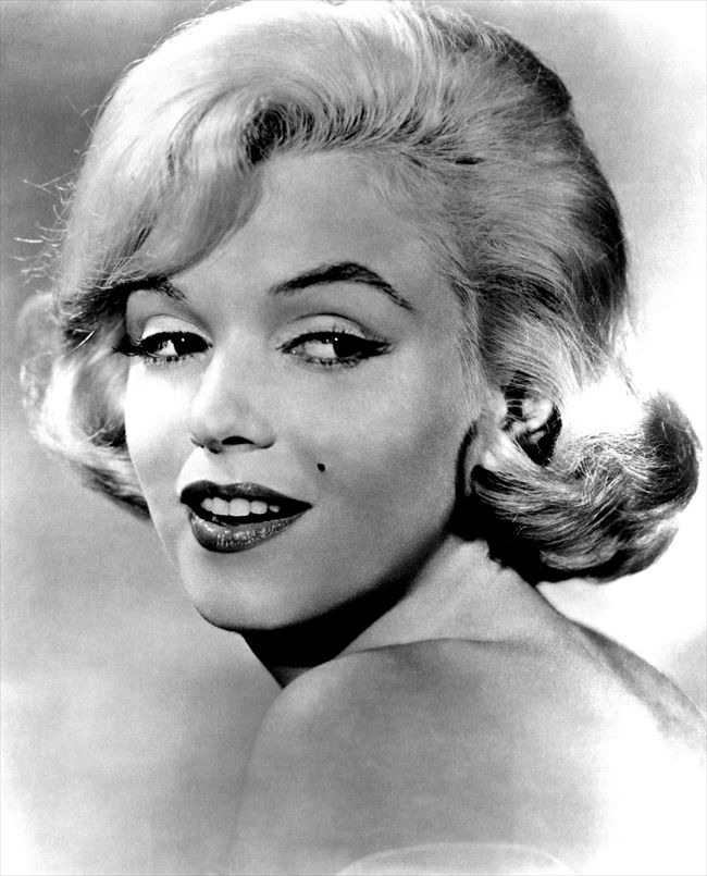 Marilyn Monroe16983_MBDLEMA_FE018_H