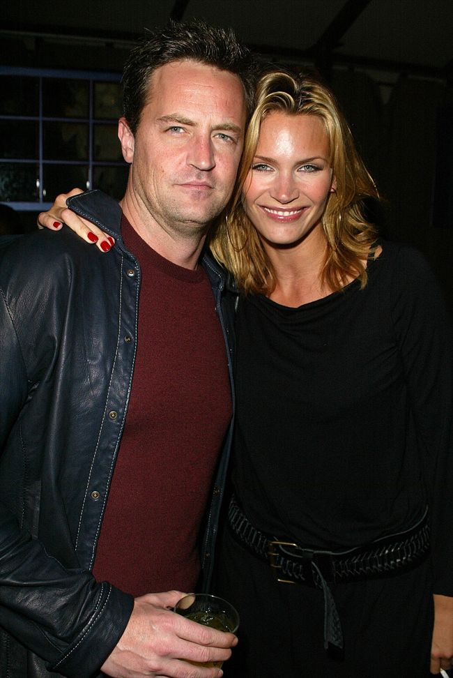 Matthew Perry17463_Matthew Perry&Natasha Henstridge