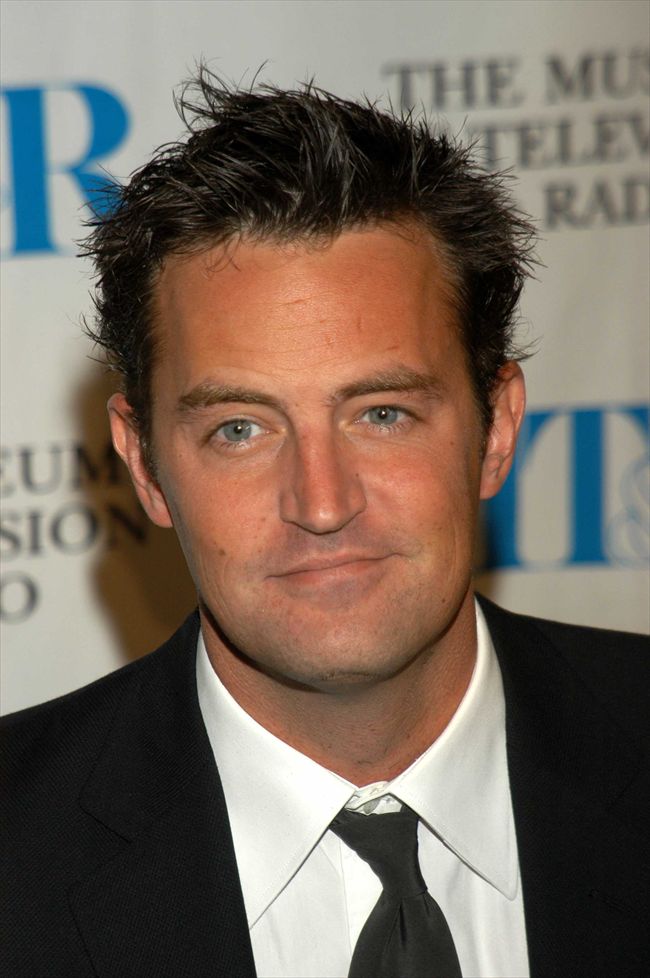 Matthew Perry17471_p25487_2_e2_5