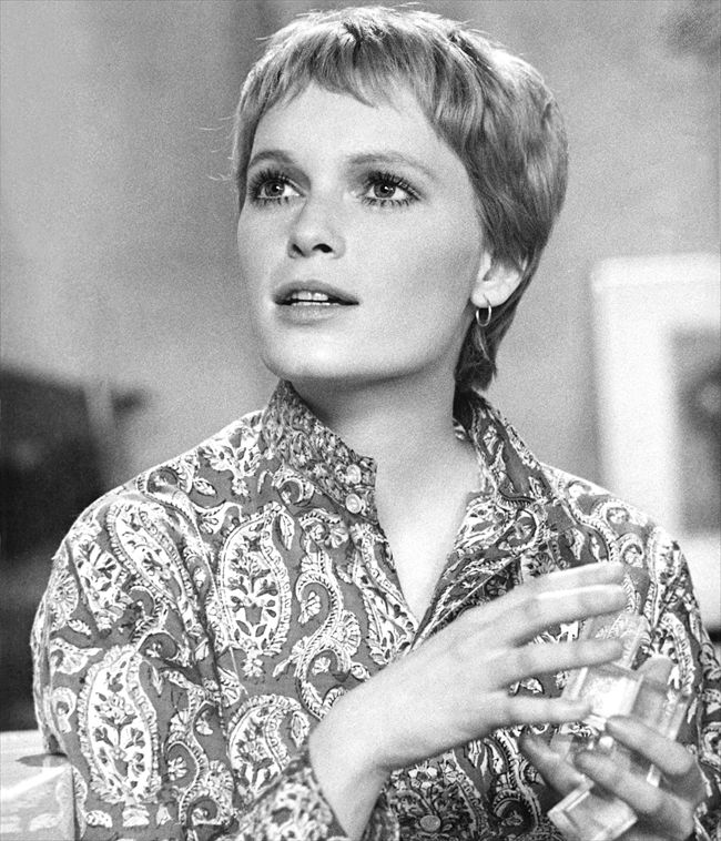 Mia Farrow17734_PBFMIFA_EC001_H