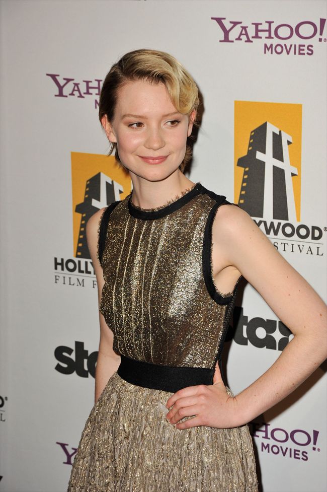 Mia Wasikowska17745_1025O08_KK011_H