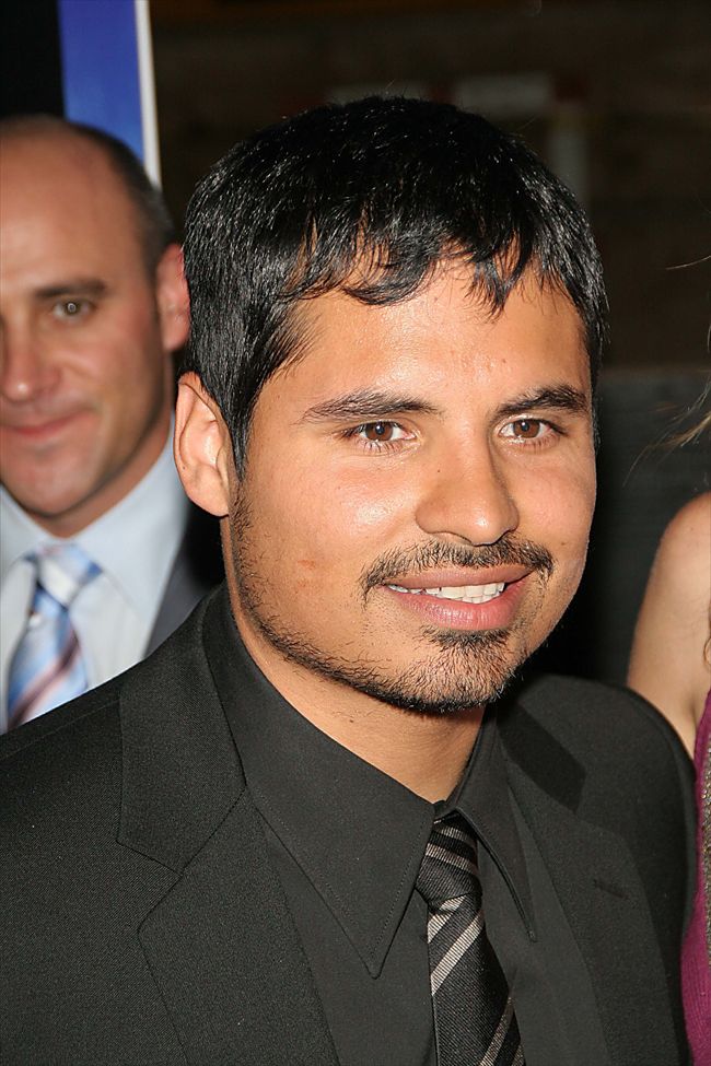 Michael Pena18100_MICHAEL PENA