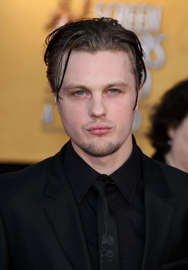 MICHAEL PITT18112_17467527