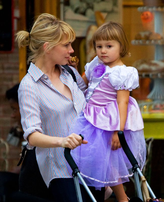 Michelle Williams18251_Michelle and Matilda