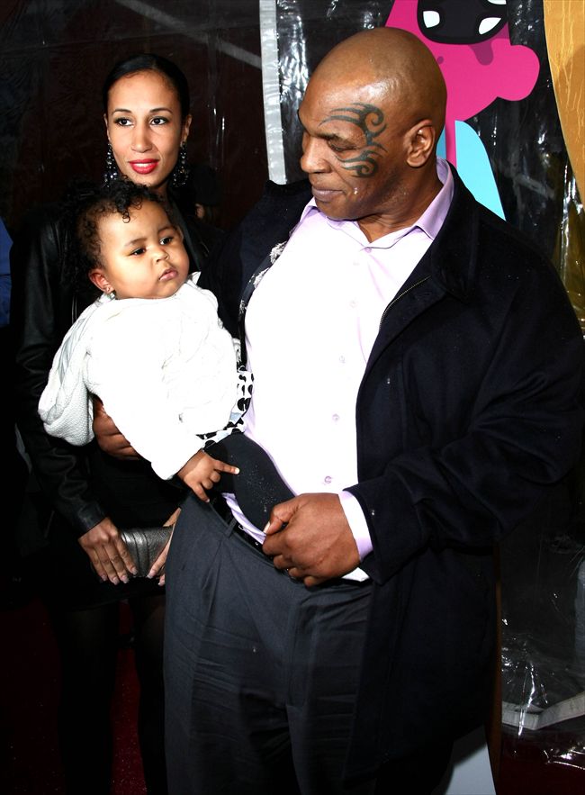 Mike Tyson18436_MIKE TYSON3