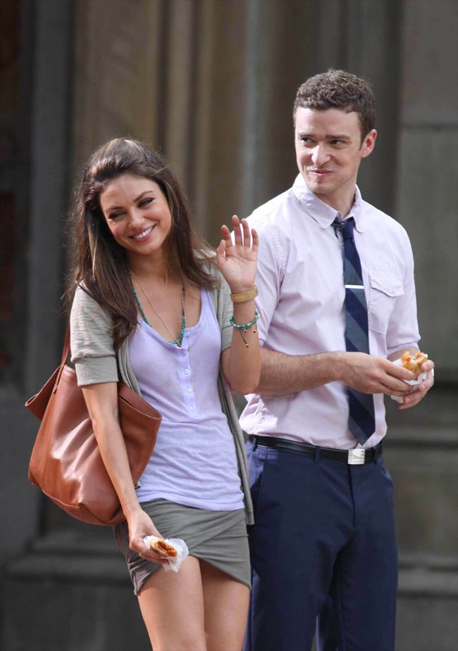 Mila Kunis18473_18144230