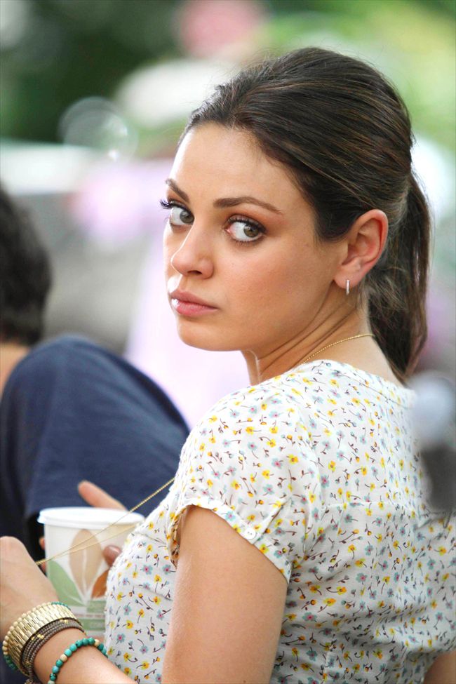 Mila Kunis18478_MILA KUNIS1