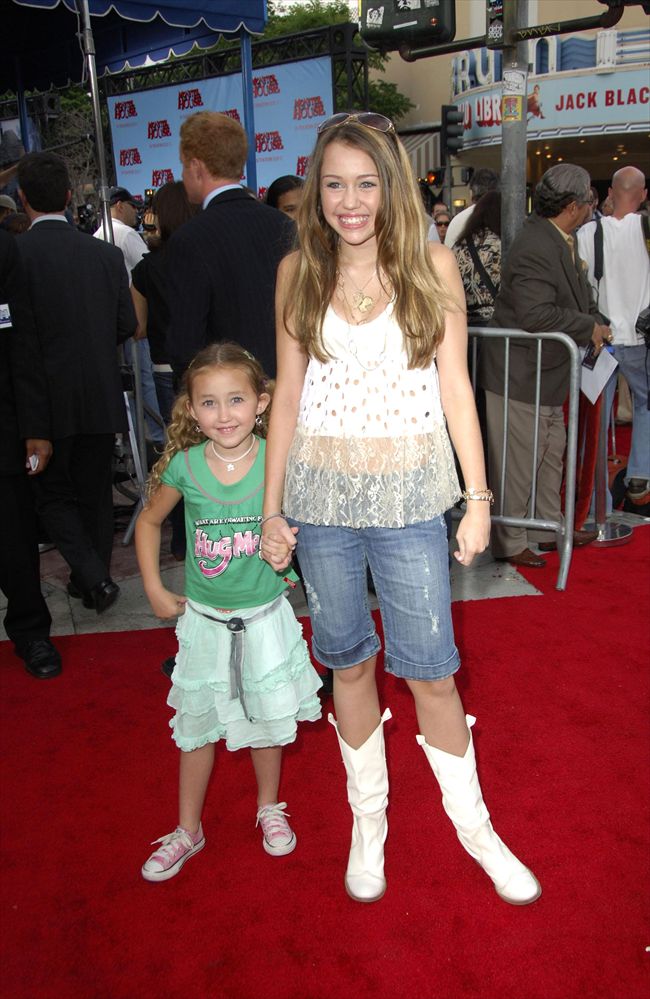 Miley Cyrus18511_0617JLG_GM027_H