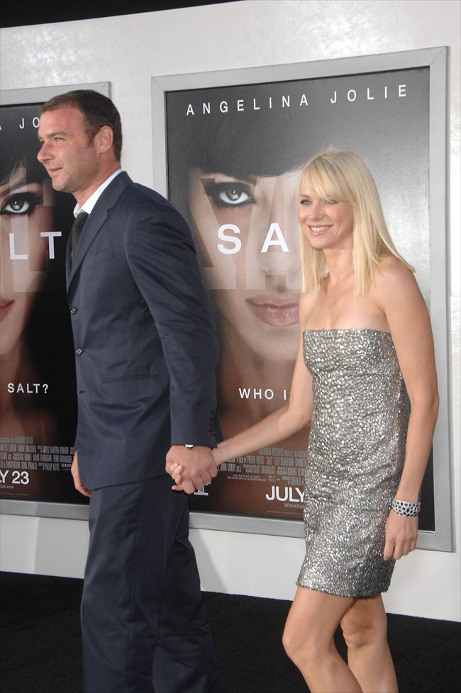 Naomi Watts19058_1019JLF_GM063_H