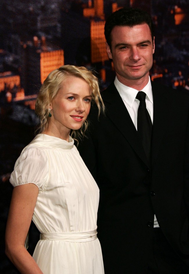 Naomi Watts19084_Naomi Watts and Liev Schreiber7