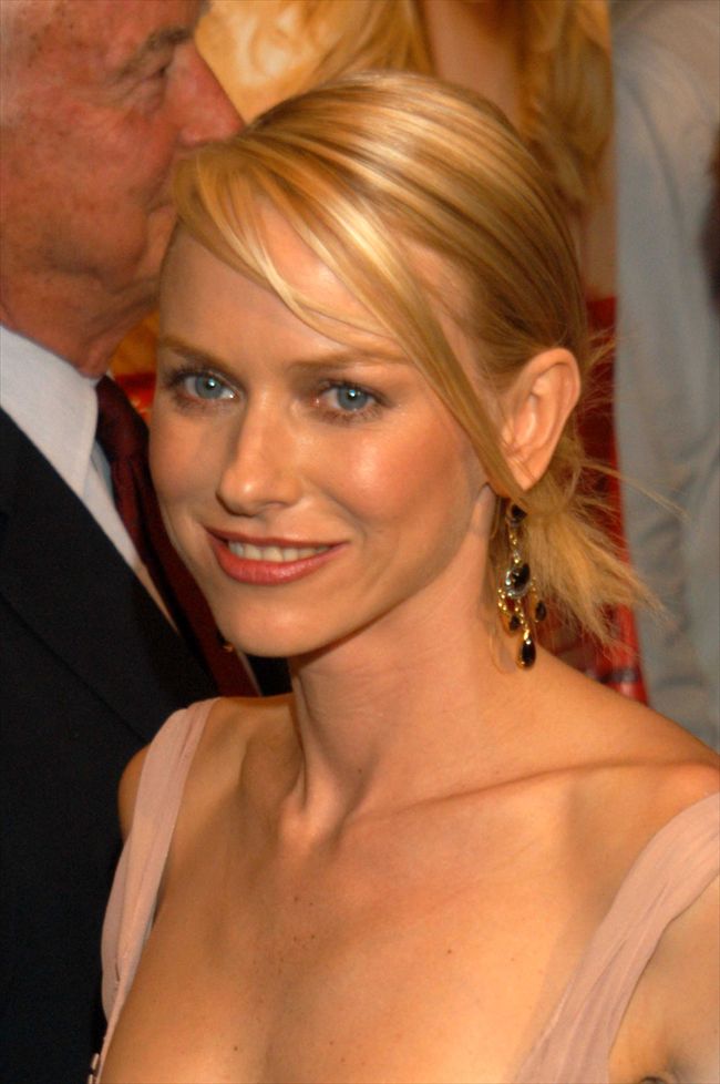 Naomi Watts19112_p19626_1_e2_5