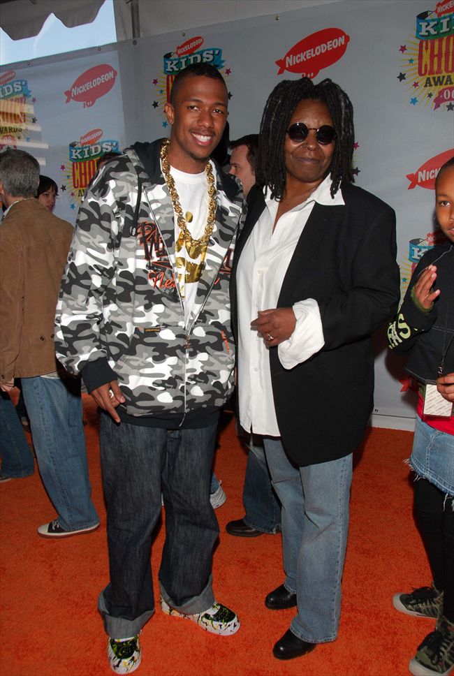Nick Cannon19422_Whoopi Goldberg&Nick Cannon