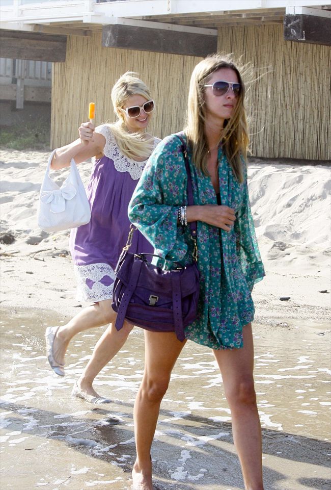 Nicky Hilton19522_PARIS NICKY HILTON 071011 PG 01