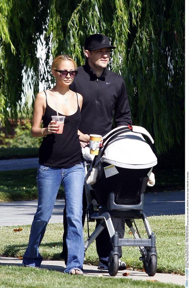 Nicole Richie19721_N1