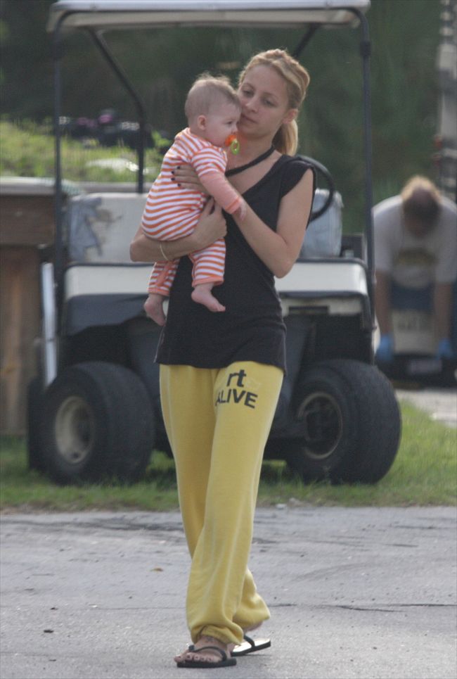 Nicole Richie19723_N3