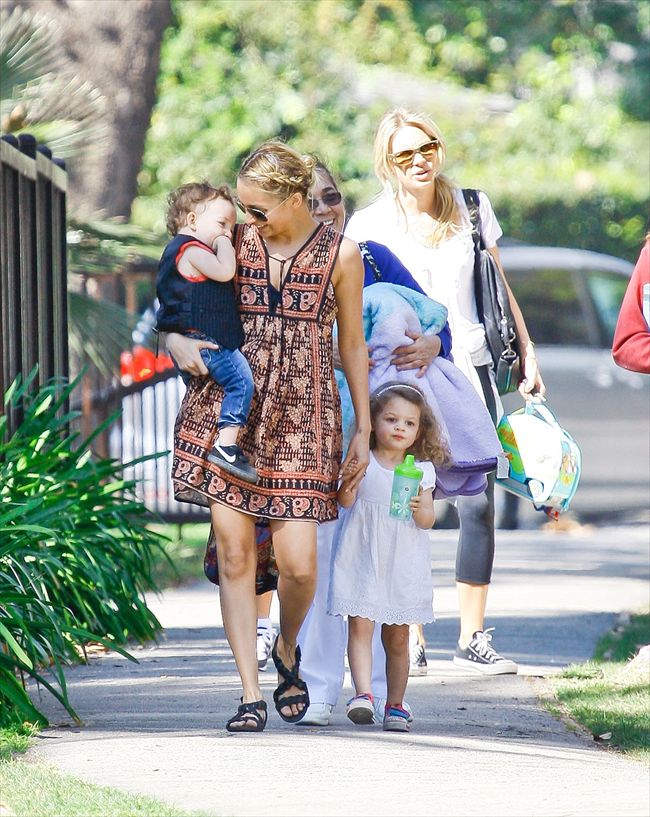 Nicole Richie19839_NRichiePark0213Par2_008_X17