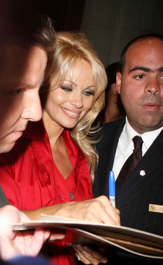 Pamela Anderson20242_PAMELA ANDERSON20